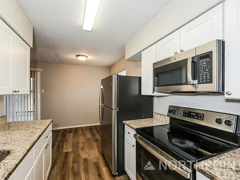 7225 Harold Walker Dr — Photo 5