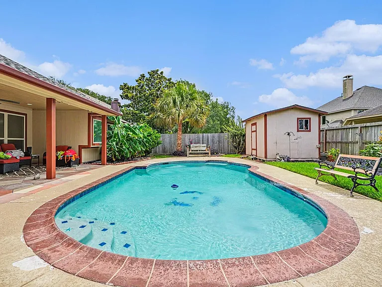 2909 Forest Hills Dr — Photo 22