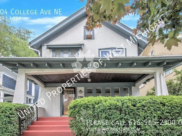 304 College Ave NE, Grand Rapids, MI 49503
