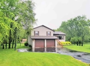 504 James St, Mount Morris, IL 61054