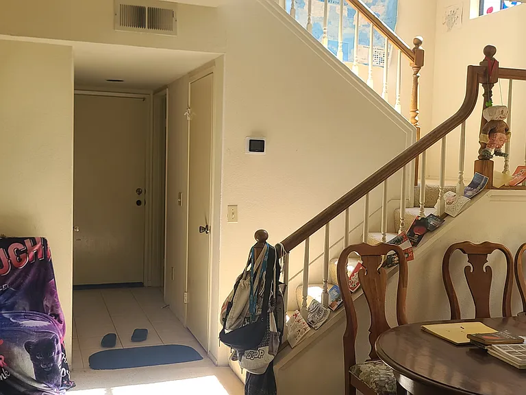 4152 Kerwood Ct — Photo 6