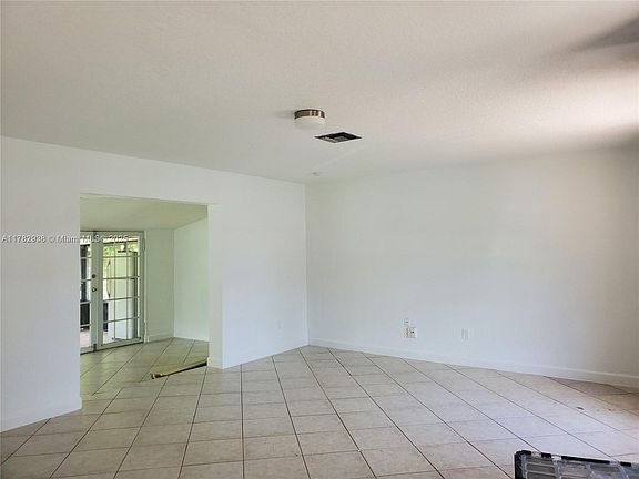 5th image of 9401 SW 181st St