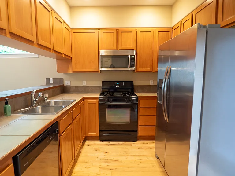 24066 40th Ln SE — Photo 7