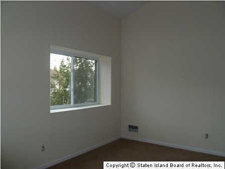 5th image of 404 Lisk Ave #A