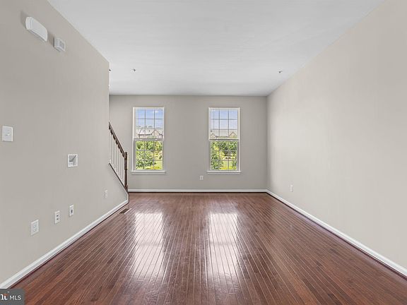 5th image of 7315 Old Calvary Rd
