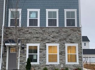 10572 Roundstone Lane Ln, White Plains, MD 20695