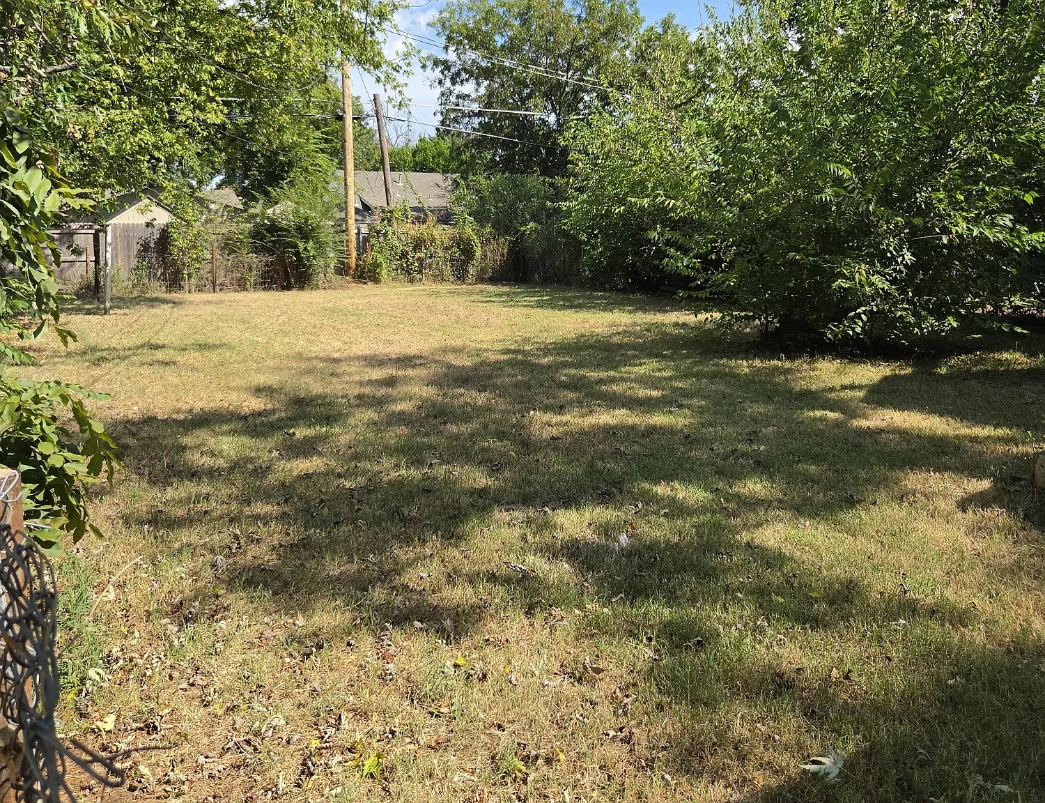 4 bed, 1105 sqft, $1,400 — Photo 3