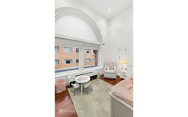 Rented by Douglas Elliman | media 4