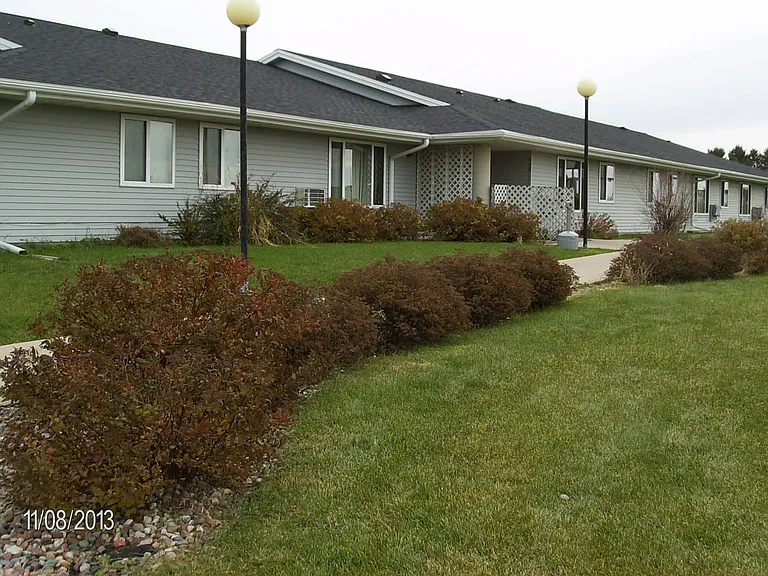Skyview Apartments — Photo 1