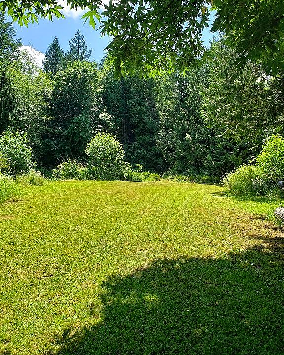 2nd image of 2282 W Valley Rd