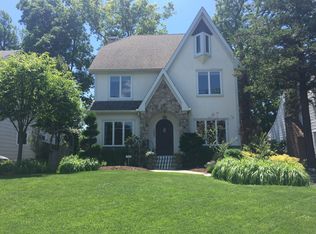 523 N Chestnut St, Westfield, NJ 07090