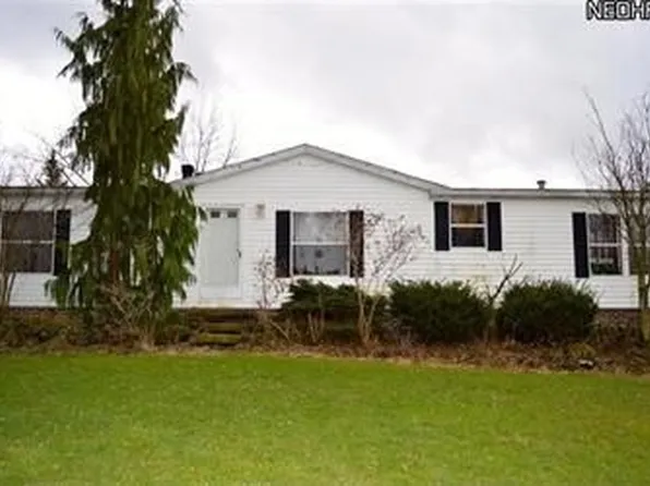 7323 Akins Rd, North Royalton, OH 44133