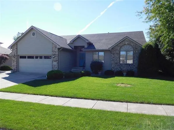 211 Sammy Dr, Avilla, IN 46710