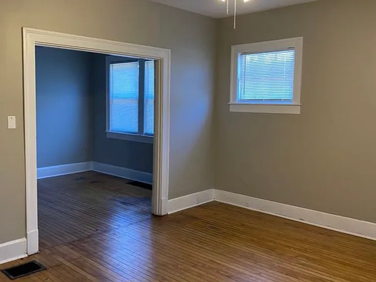 486 Price Rd — Photo 5