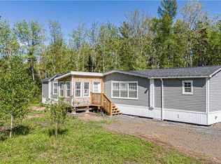307 Waterville Rd, Burton, NB E2V 3S5