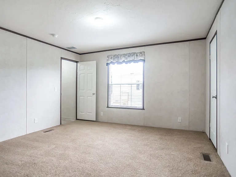 Oak Hill Estates — Photo 46