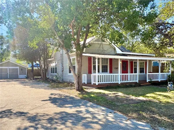 1317 Park St, Bryan, TX 77803