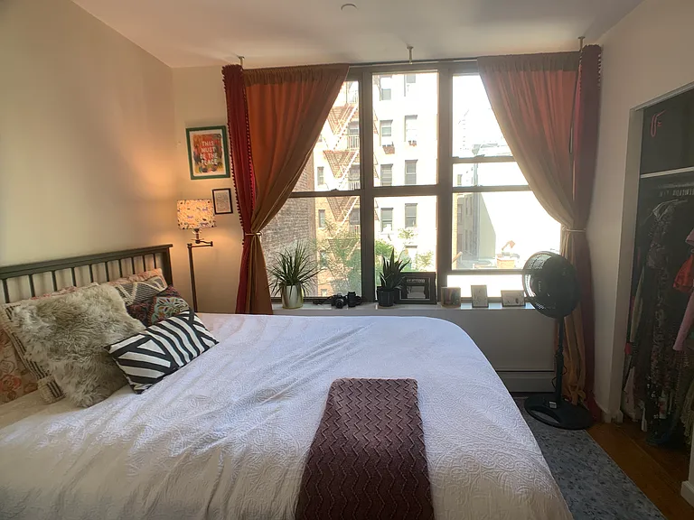 73 Pineapple St #2R — Photo 6