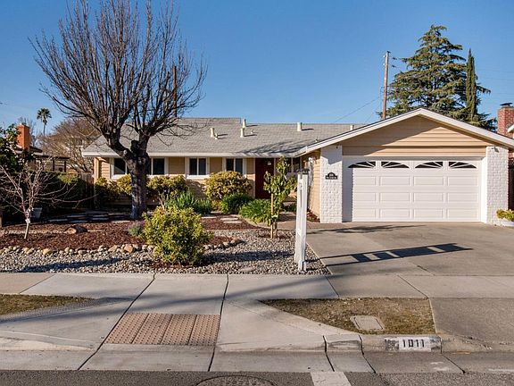 4th image of 1011 W Latimer Ave