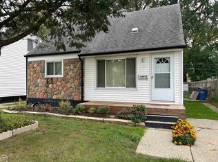 14912 Chesterfield Ave, Warren, MI 48089