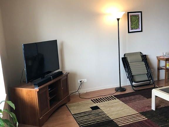 2nd image of 3930 N Pine Grove Ave #1215JS