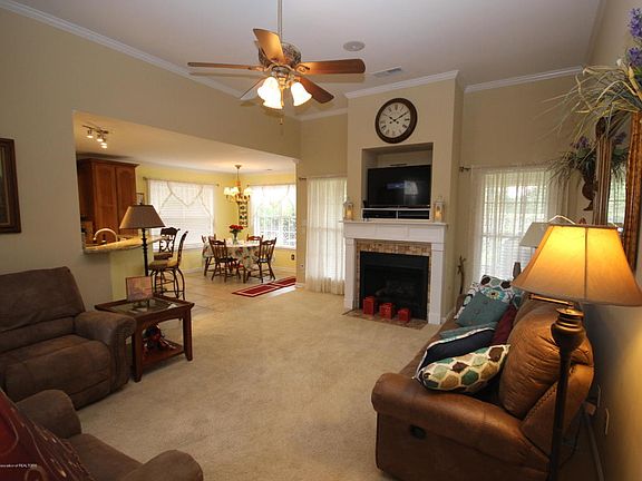 3rd image of 2955 Glennbury Ln