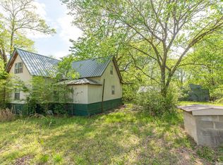 685 Polk Rd #38, Mena, AR 71953