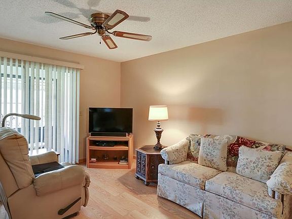 3rd image of 4506 S Oak Dr Unit S51