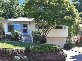 8444 SW 9th Ave, Portland, OR 97219