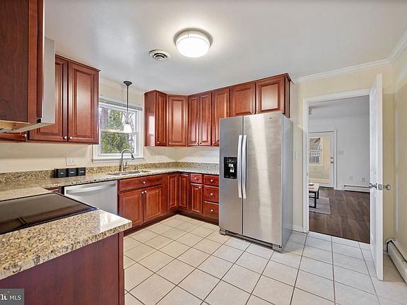 5th image of 720 W Watersville Rd