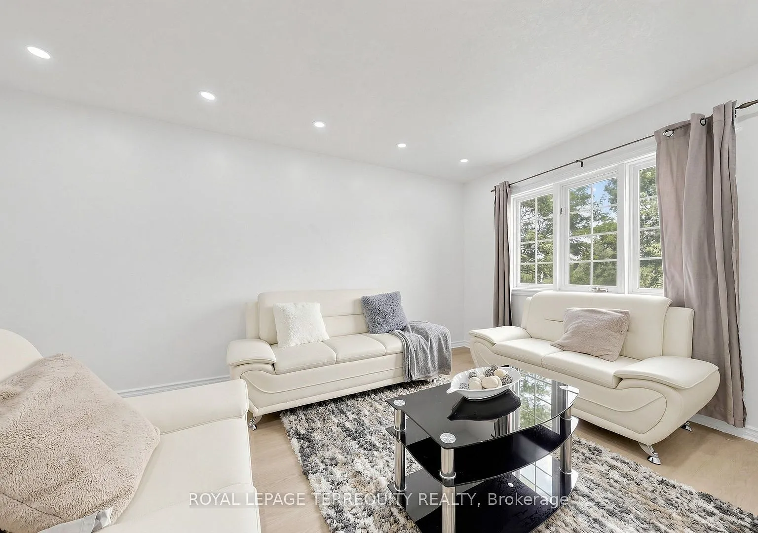 4 bed, $3,450 — Photo 3