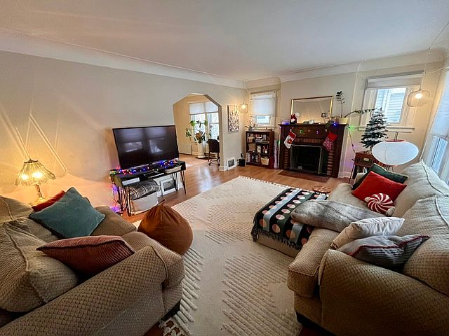 1st image of 211 S Gainsborough Ave #2