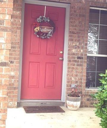 2nd image of 325 Hummingbird Dr