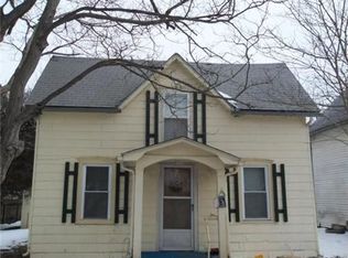 737 S Princeton St, Ottawa, KS 66067