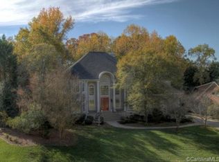 5427 Old Course Dr, Charlotte, NC 28277