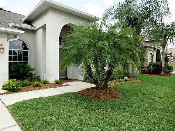 5th image of 16126 Muirfield Dr