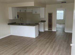 16105 Eucalyptus Ave #8, Bellflower, CA 90706