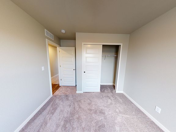 4th image of 418 Bonneville Ave