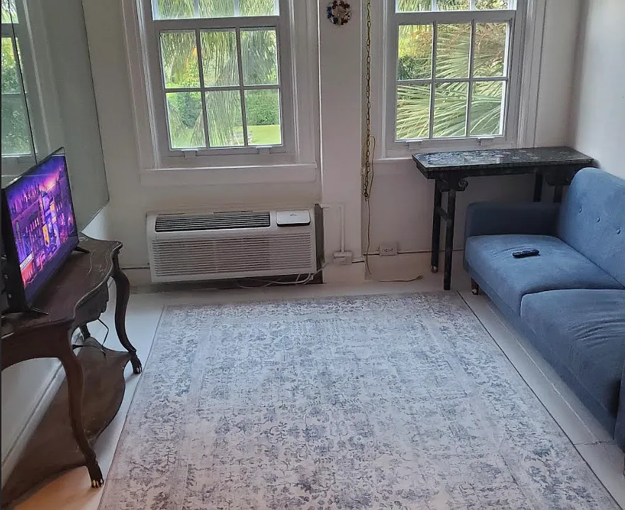 235 Sunrise Ave #2222