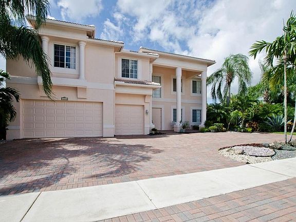 4th image of 11818 Osprey Pointe Cir