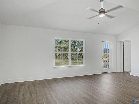 4th image of 109 Vickery Ct