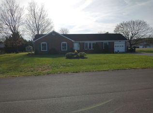 494 Rosemont Dr, Broadway, VA 22815