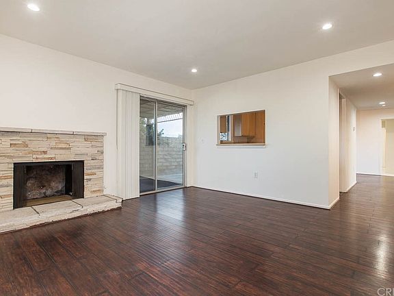 3rd image of 9936 Reseda Blvd Unit 35