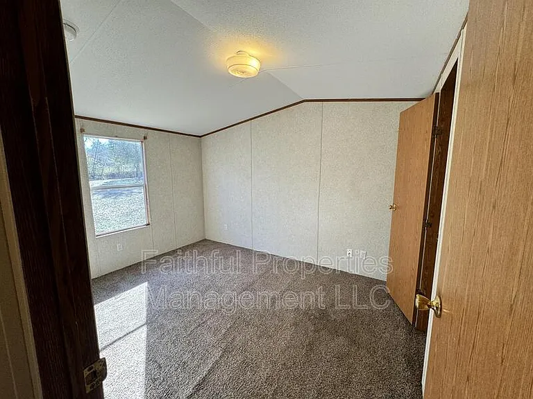 10323 County Road 2301 — Photo 8