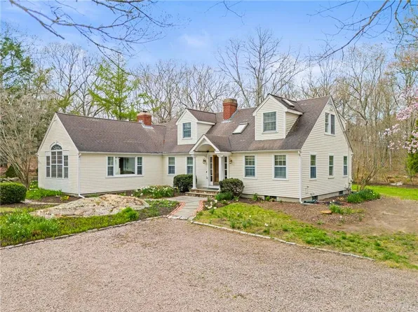 180 Ross Hill Rd, Charlestown, RI 02813