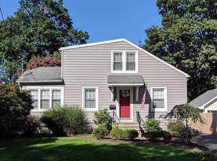 279 Monroe Ave, Wyckoff, NJ 07481