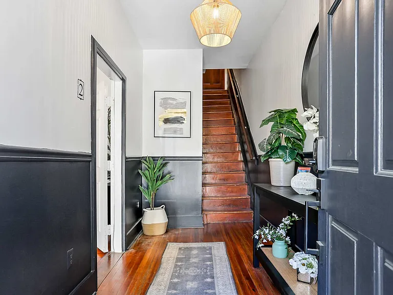 E McDonough St — Photo 11