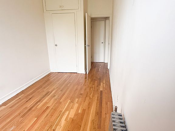 4th image of 106 Convent Ave APT 23