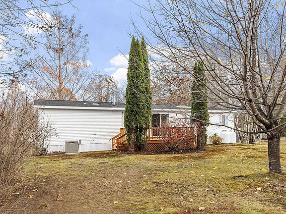 3rd image of 53 Oak Drive