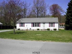1st image of 30 Lori Ln